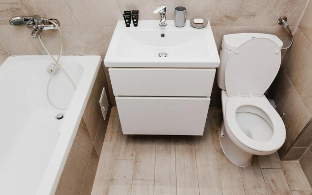 City view apartment with FREE parking