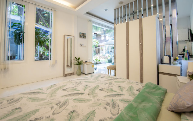 Banyan House Samui B&B