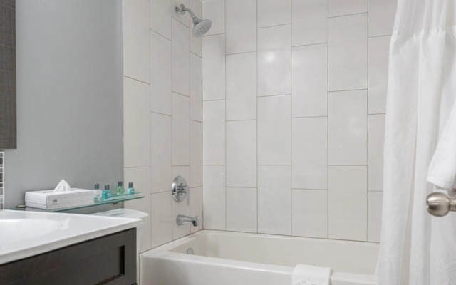 Prestige Oceanview Hotel Prince Rupert