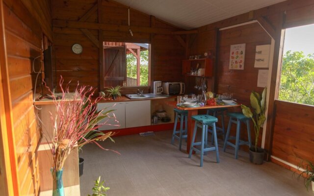 Bungalow With 2 Bedrooms in Port-louis, With Private Pool, Enclosed Garden and Wifi