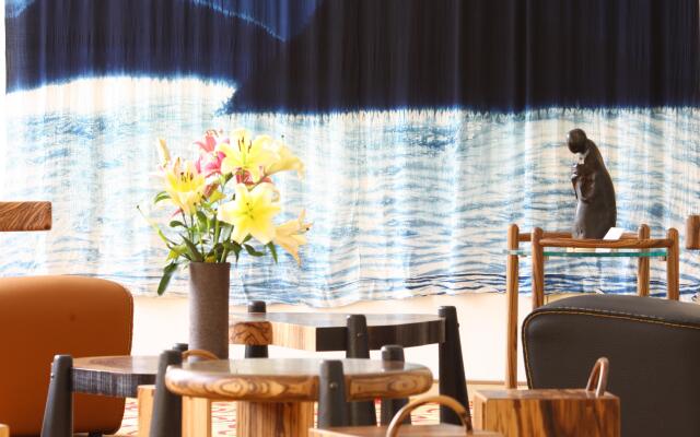 Zhida Craft Service Guest House