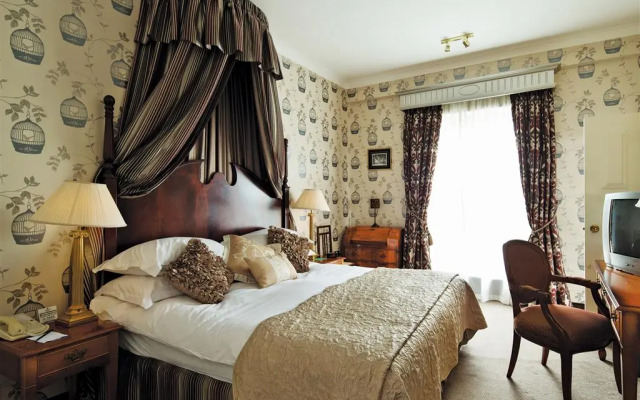 Fitzpatrick Castle Hotel