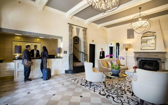 Ambassador Hotel Tulsa, Autograph Collection