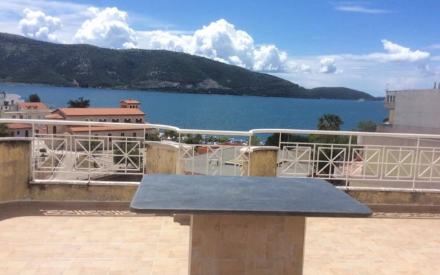 Breathtaking Studio With Sea View