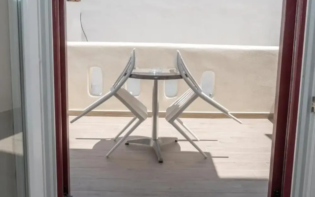 Katerina Roza Studios - Heartfelt Hospitality in the City