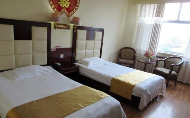 Changcheng Busines Hotel