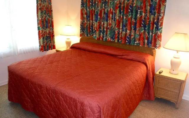 Waterside Inn on the Beach