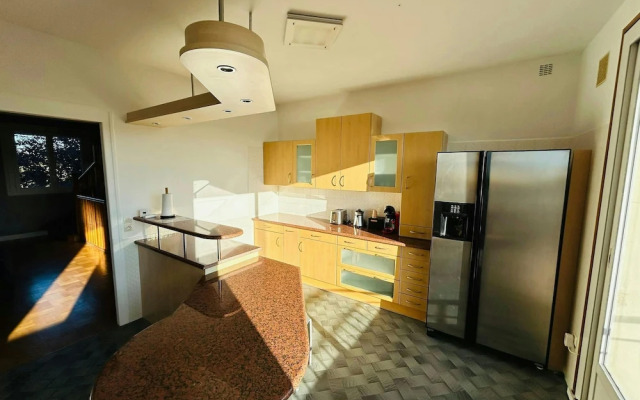 L Appart L Onard 10 Couchages Parc des Expos