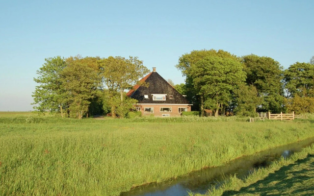 Rural Holiday Home With a Lovely Sunny Terrace