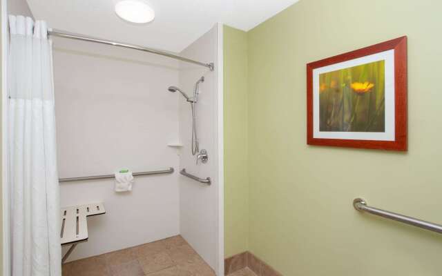 Wyndham Garden Fort Wayne