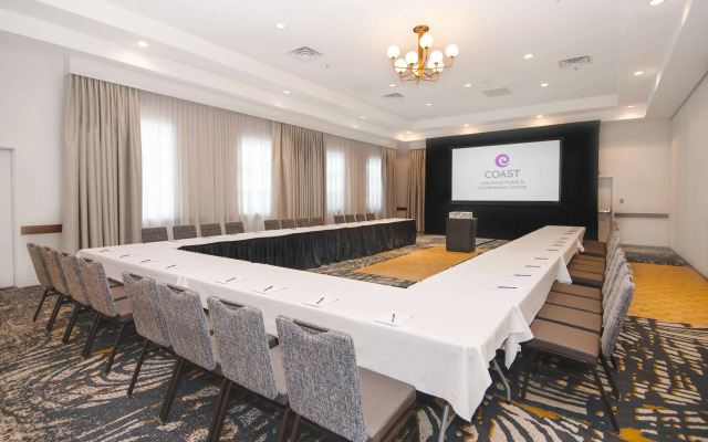 Coast Canmore Hotel & Conference Centre