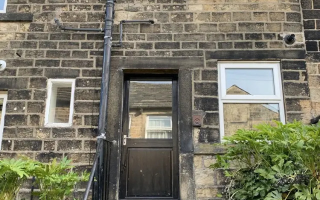 Uppermill Central