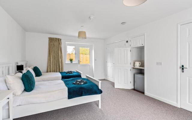 Number 4 - Lytton Tree Lodge, Reydon, Southwold