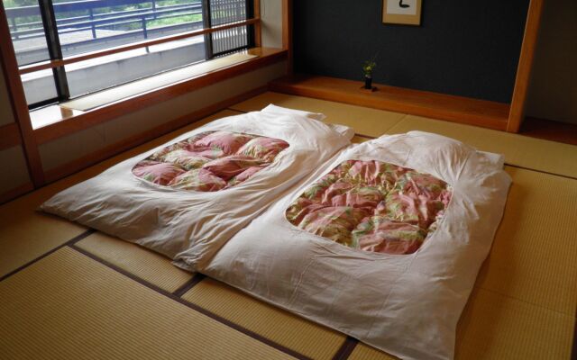 Wakakusa no Yado Maruei Ryokan