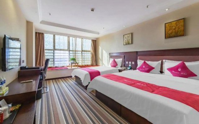 Phoenix Hotel