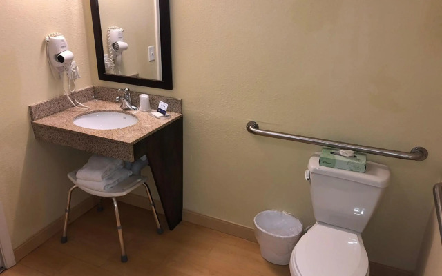 MainStay Suites Jacksonville near Camp Lejeune