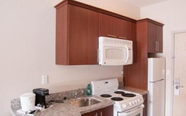 Redvers Western Star Inn & Suites