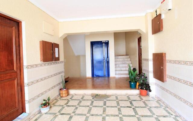 Portimão Classic With Pool by Homing
