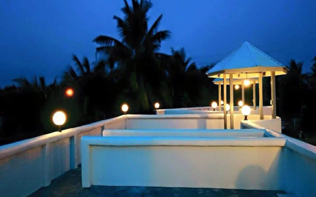 The Balcony at Chao Samran