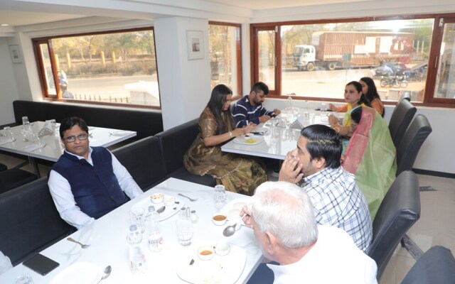 Hotel Kewal