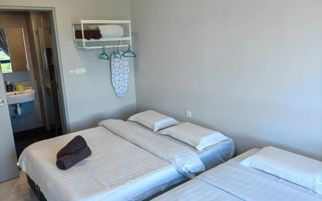 Jesselton Quay Suites