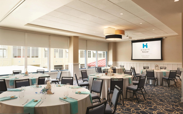 Hyatt House Virginia Beach / Oceanfront