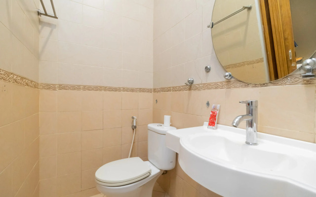 Reddoorz Near Pantai Padang