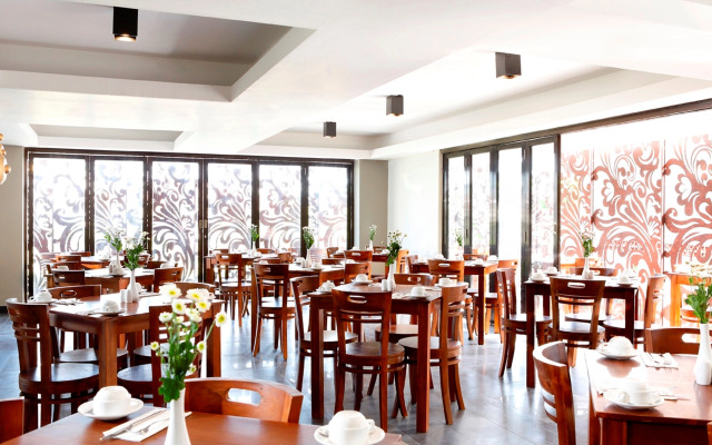 Rofa Kuta Hotel