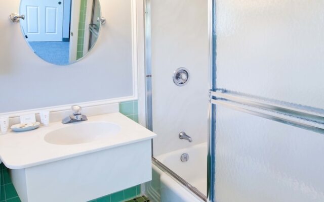 The Seaglass Inn & Spa