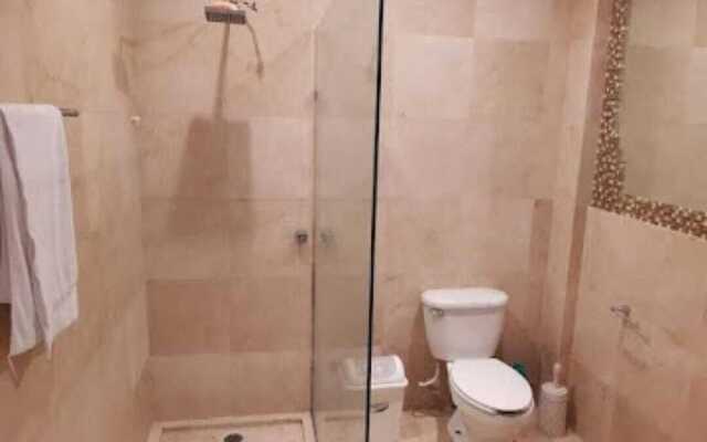 Hotel Suites Aeropuerto Cancun