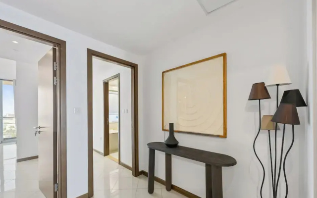 Creekside Haven 2BR Marsa Plaza DFC
