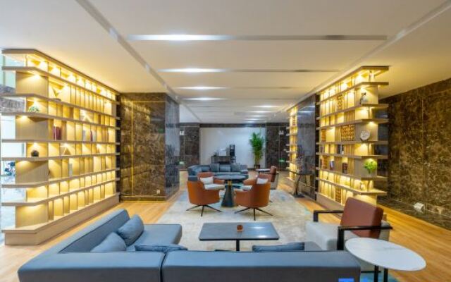 New Travel Golden Valley Hotel