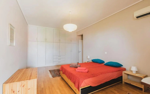 Spacious & Modern flat in Heart of Athens