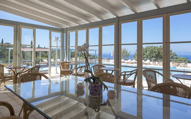 Mira Resort