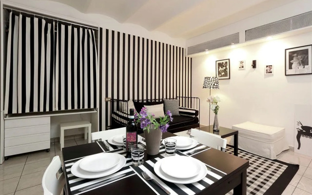 Vatican apartments-Vatican Museums area