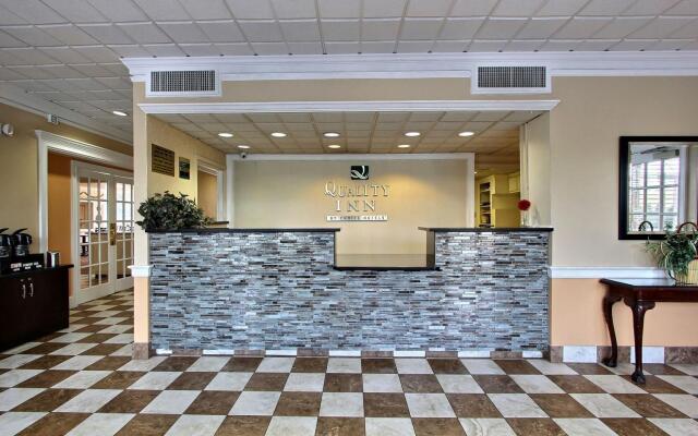 Quality Inn Richmond Hill - Savannah I-95
