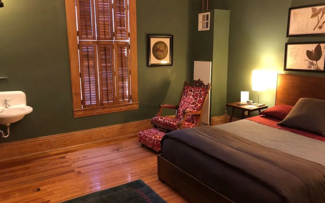 Hotel Frederick