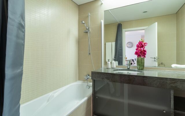 Centromar Bella Vista by Atlantic Holiday