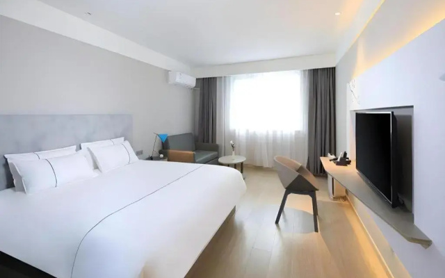 Magnotel Hotel·Linyi Yinan Huashan Road