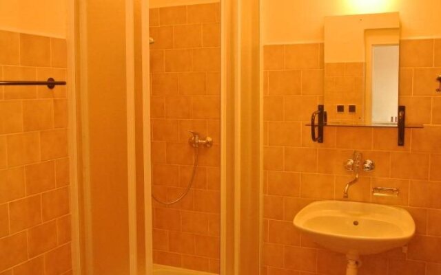 Hotel u Budvaru