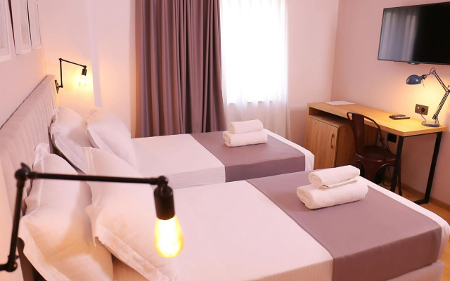 Oda Hotel Tirana