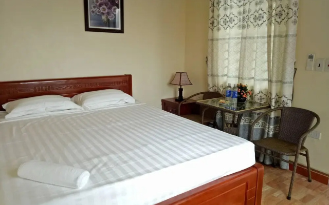 Van Long Homestay