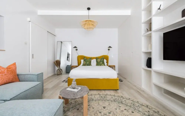 Light-filled Studio With AC - Earl s Court