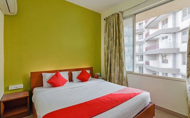 OYO 23626 Country Club Pune