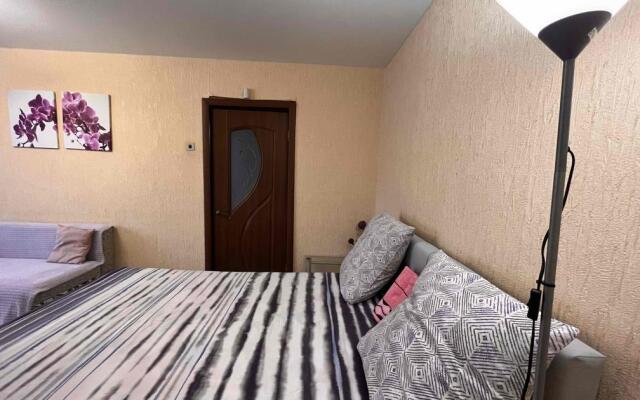 Sweet Home (СвитХоум) на улице Сергея Есенина 13