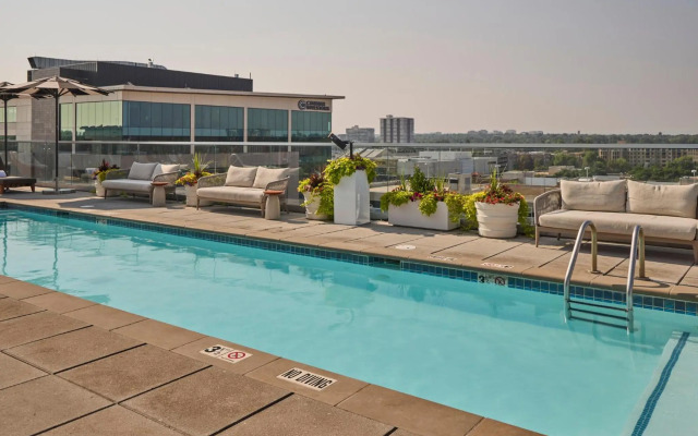 Halcyon - a hotel in Cherry Creek