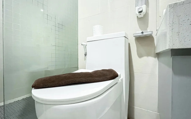 Nice and Comfortable 2BR Apartment at Daan Mogot City