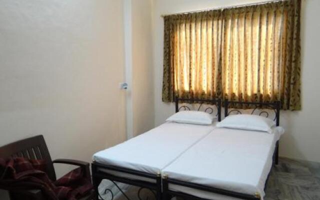 Hotel Dine 11