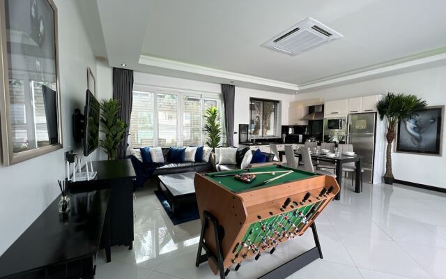 Hollywood Pool Villa Jomtien Pattaya