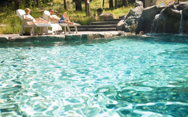 Sleeping Lady Mountain Resort